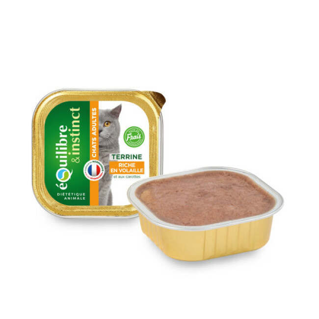 Boîte Equilibre et Instinct Adulte pour chats Saveur Volaille et Carottes 16 Barquettes de 100 g